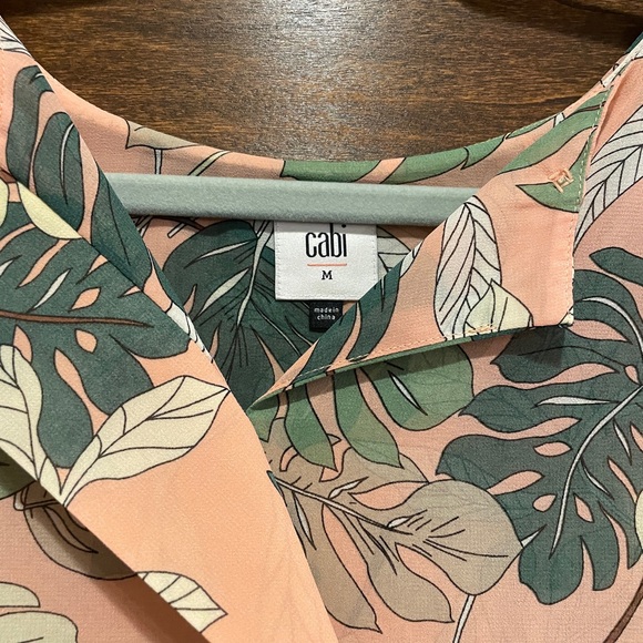 Cabi tropical print sleeveless top style #5351 size medium - Picture 3 of 4